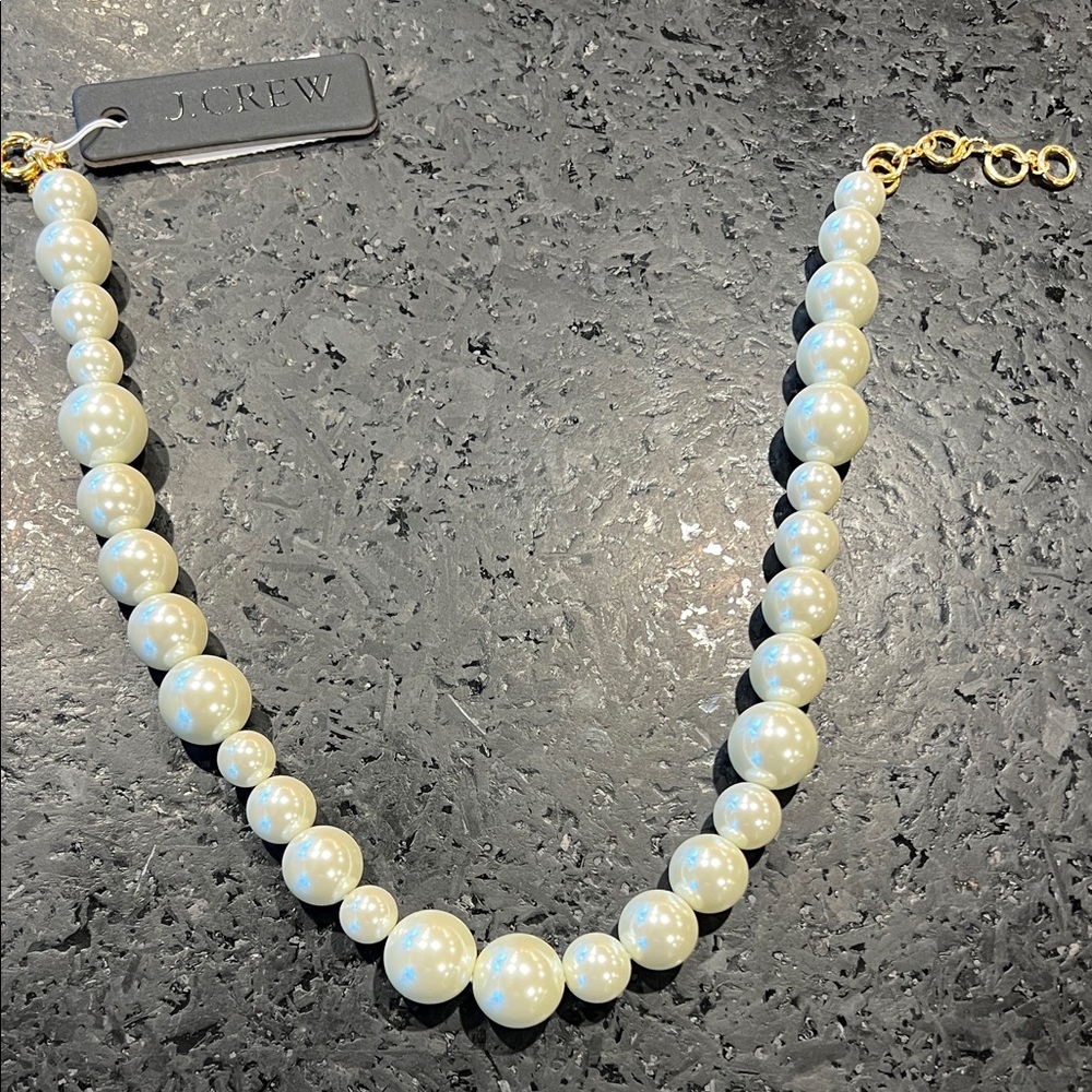 J. Crew White and Gold Pearl Beaded Necklace